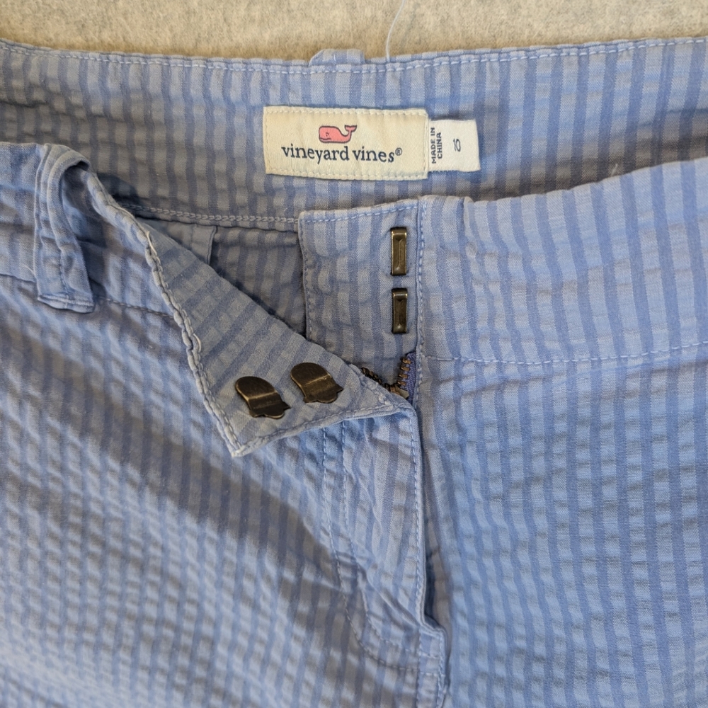 Vineyard Vines Seersucker Shorts Women's 10 Blue 3.5" Stripe Every Day Stretch - Picture 3 of 9
